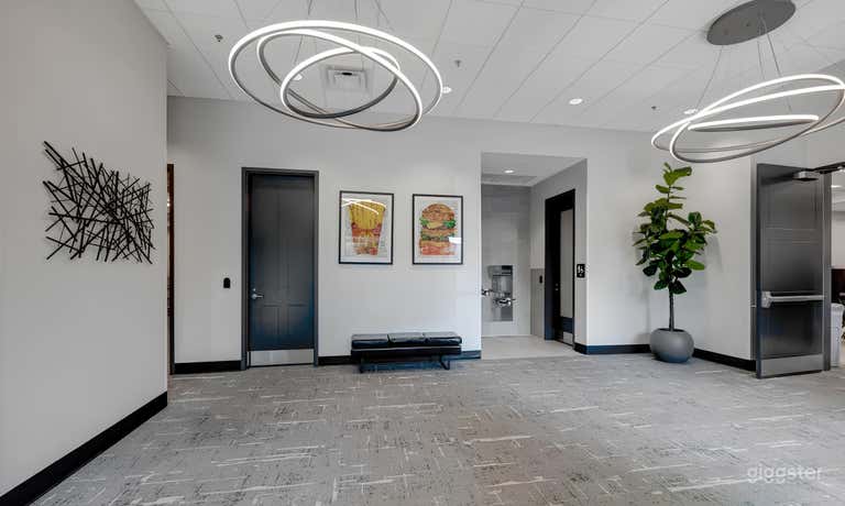  Quiet meeting room for 6 