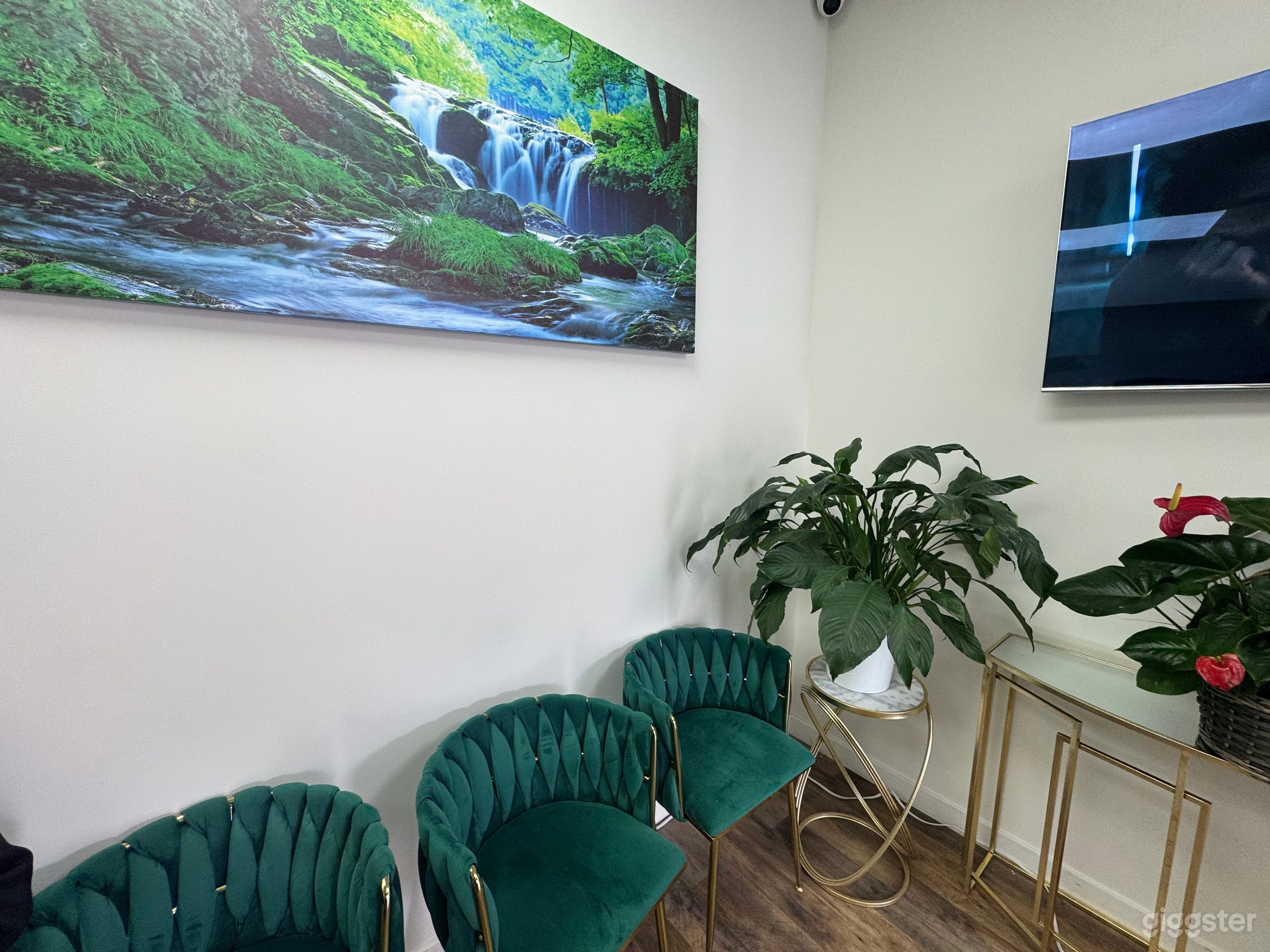 Urgent Care for filming Photo 2