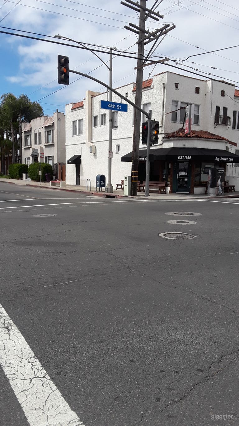  Corner Cafe, Retro Diner 