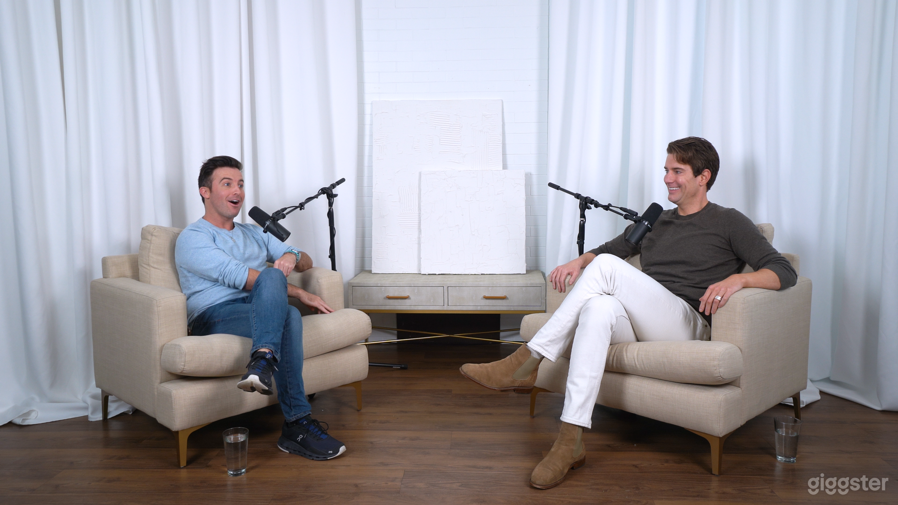 Large Music Row Podcasting Studio Photo 2