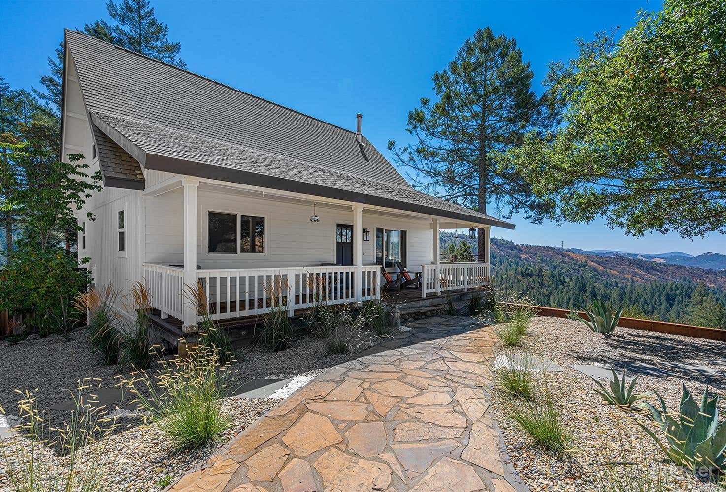 Wine Country Home w/ Hot Tub- 5mi from Calistoga Photo 2