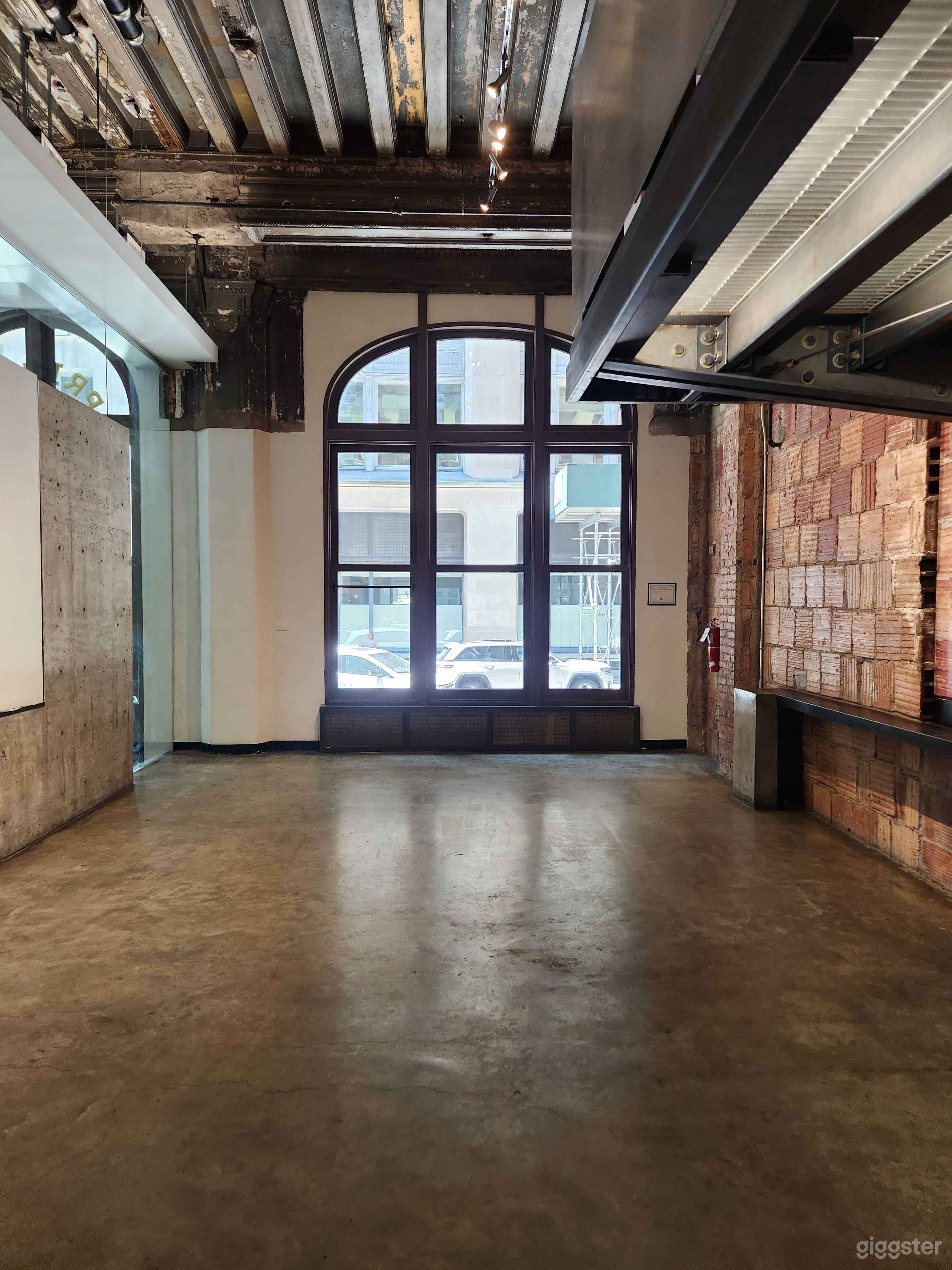 Elegant Prime Artistic Space - POPUPS x EVENTS x EXHIBITIONS Photo 4