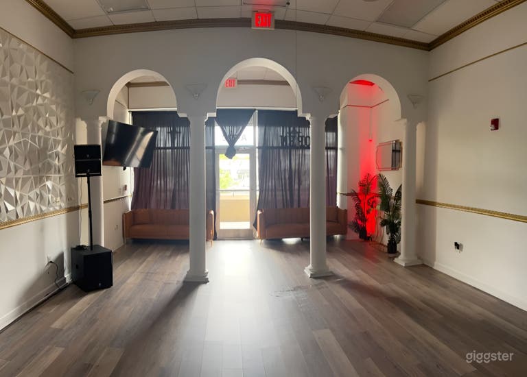  Versatile Upscale Lounge & Event Space 