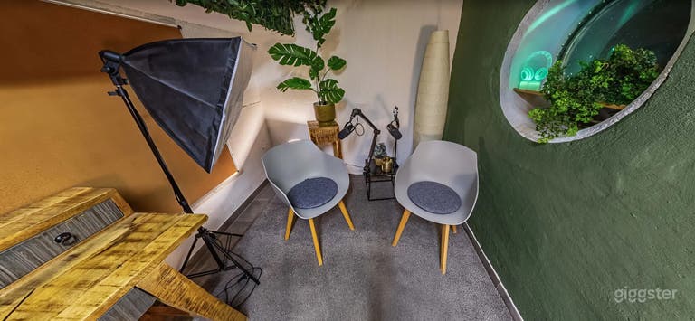  Social Media Studio mit Softbox-Beleuchtung 