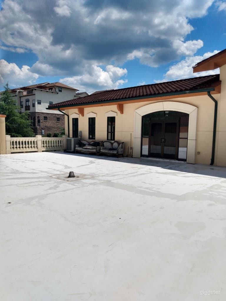  Stunning Open Rooftop Oasis, Events Venue in Atlanta 