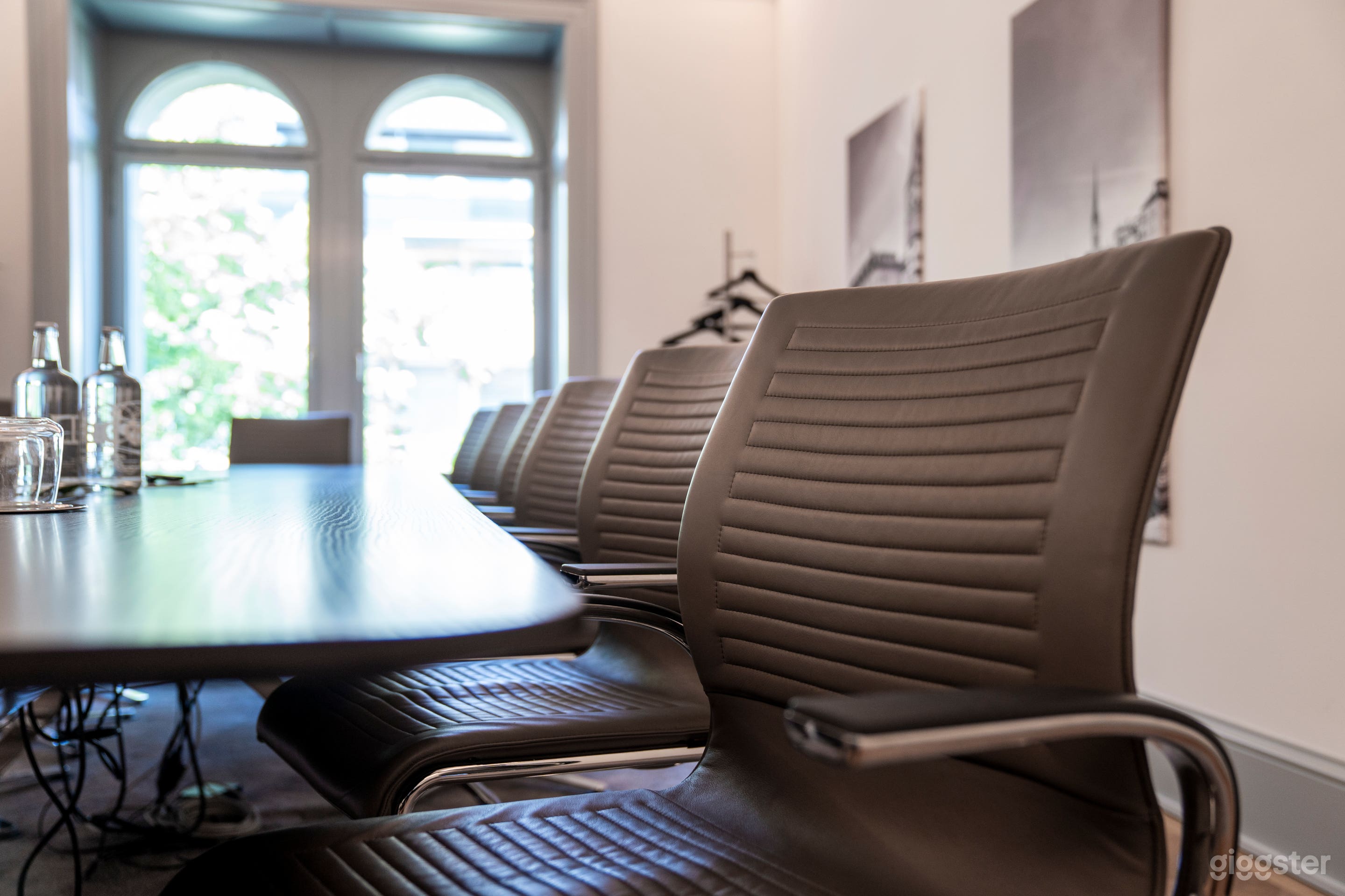 Cozy Limmat Meeting Room Photo 4