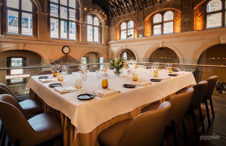  The Gallery - A Unique Mezzanine Setting 