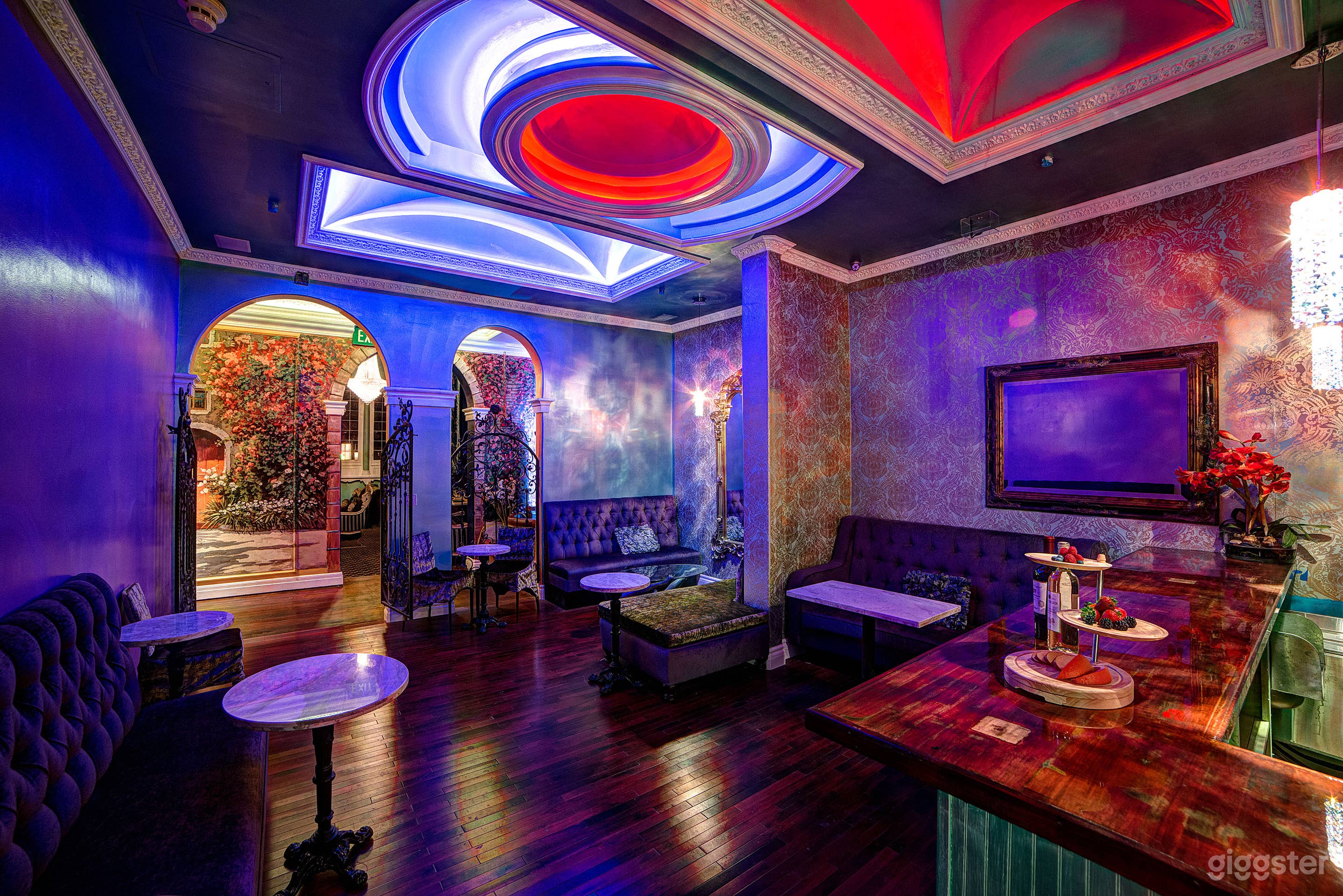 The Wine Lounge Photo 3