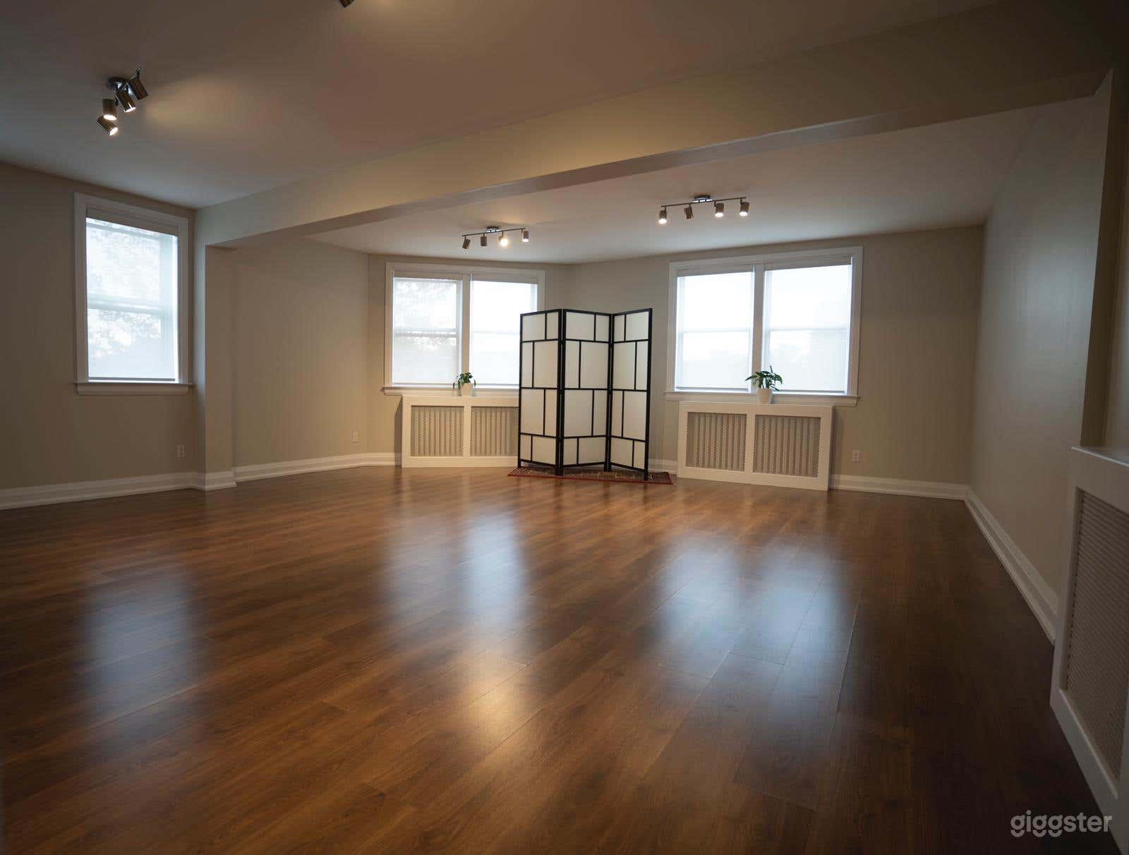 Serene &amp; Versatile Yoga &amp; Wellness Studio Photo 2