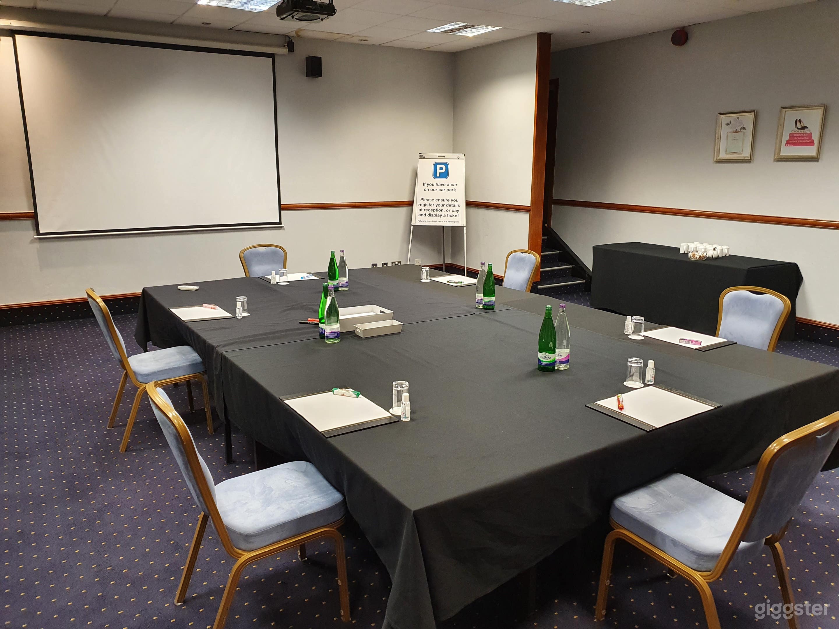 Meeting room near Stokes Photo 3