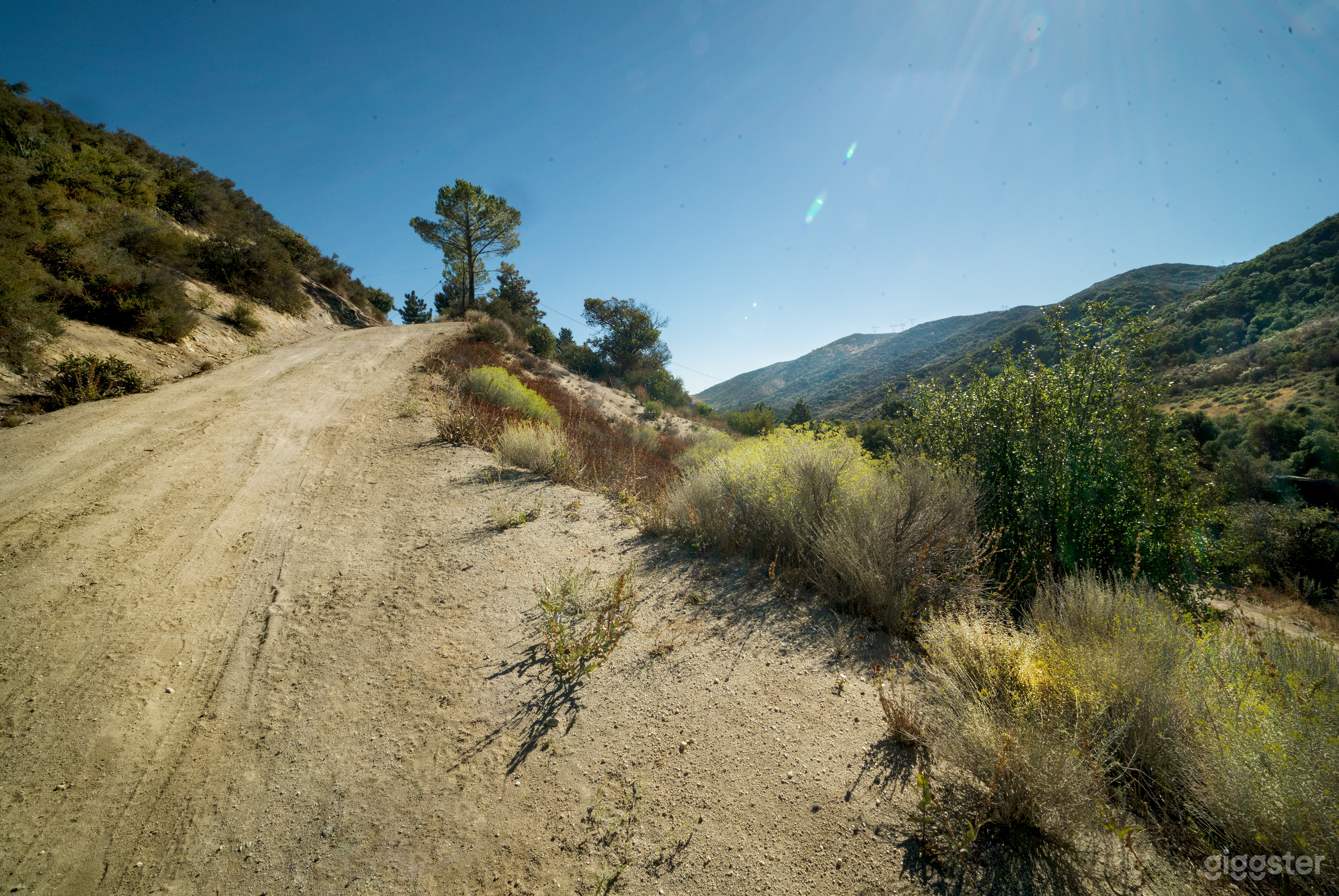 Private Desert Dirt Roads for Film Productions Photo 2