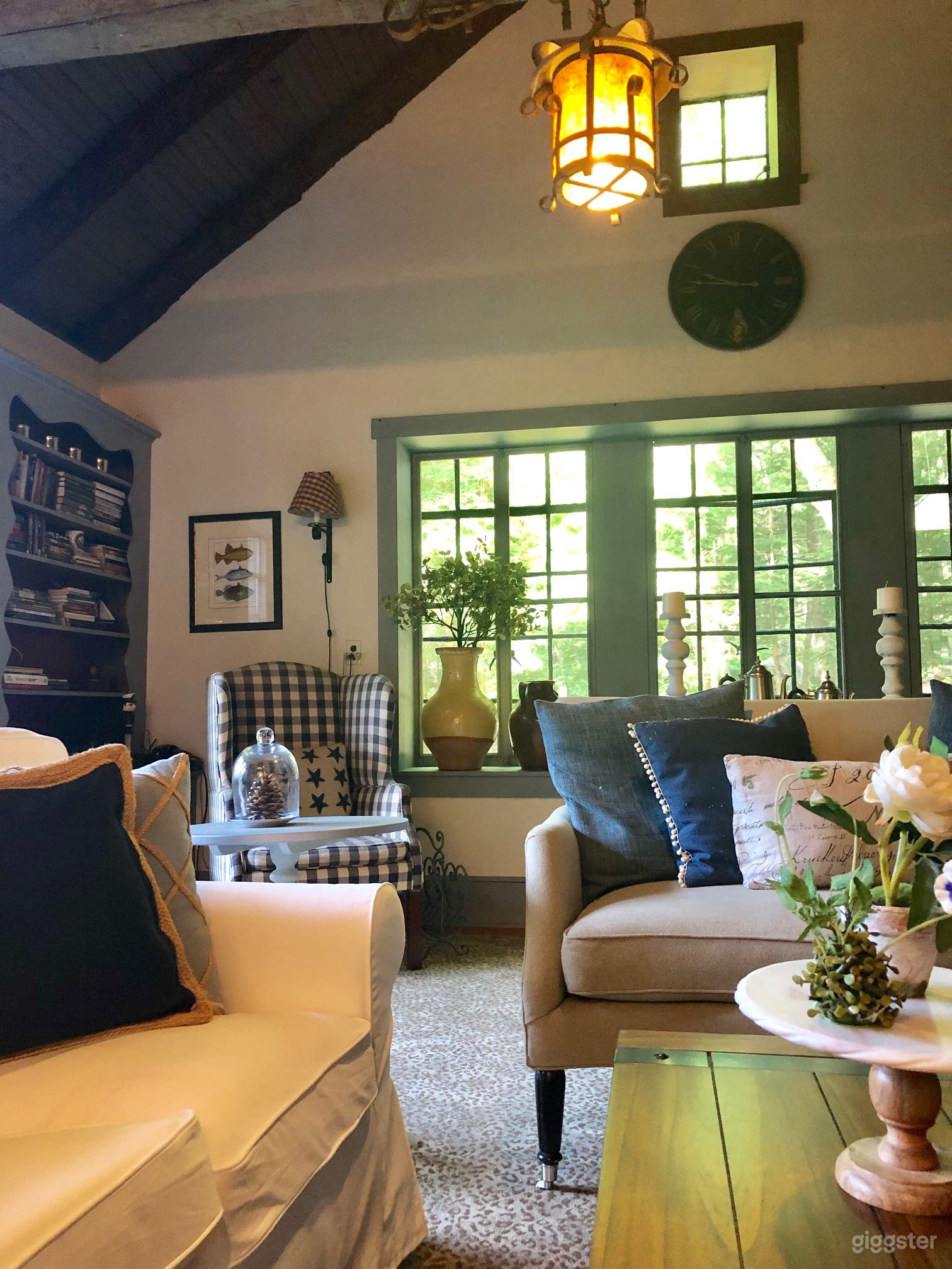 Natural light fills the Great Room. 