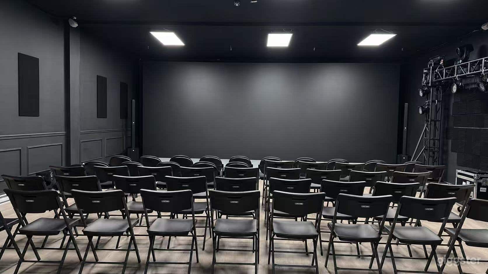 Creative Studio with LED wall & Flexible Layout in Richmond Photo 2