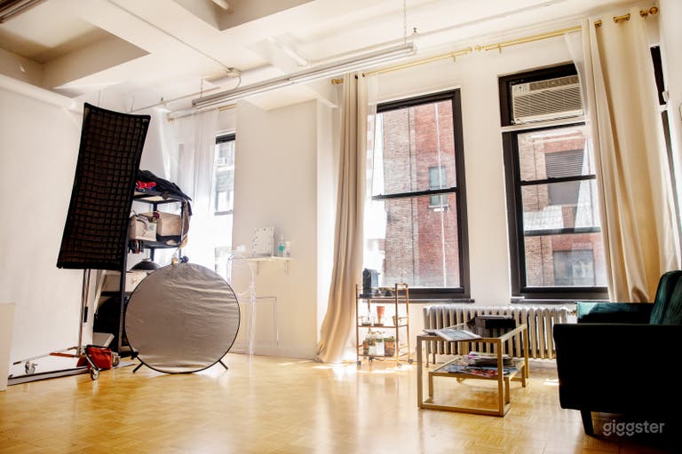  Cozy Photo Studio in Midtown 