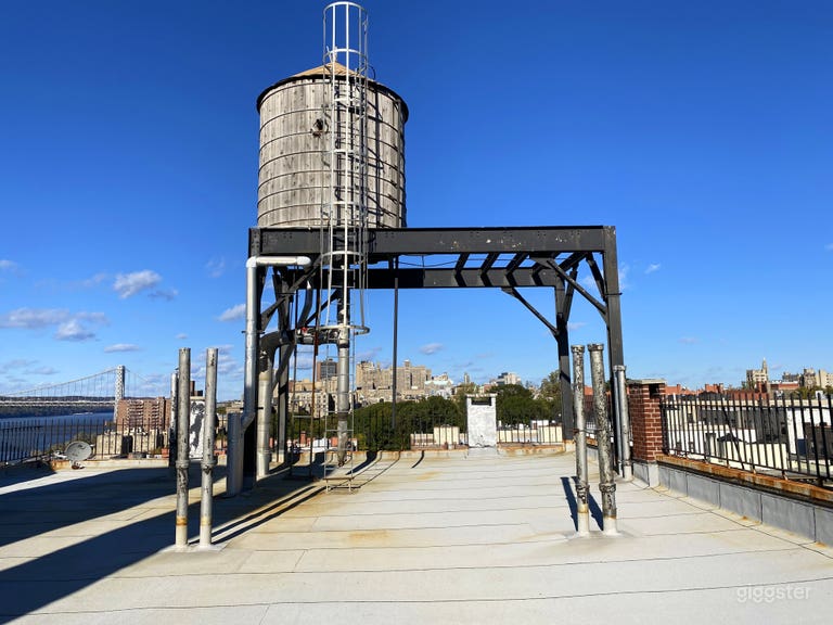  ROOFTOP FOR PHOTOGRAPHY/FILM SET MANHATTAN 