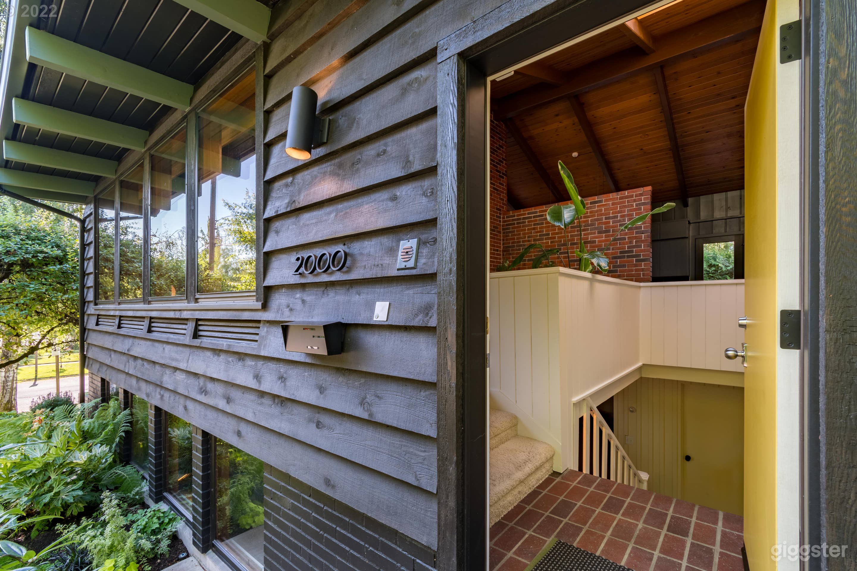 Stunning & spacious house in the heart of Eugene Photo 3