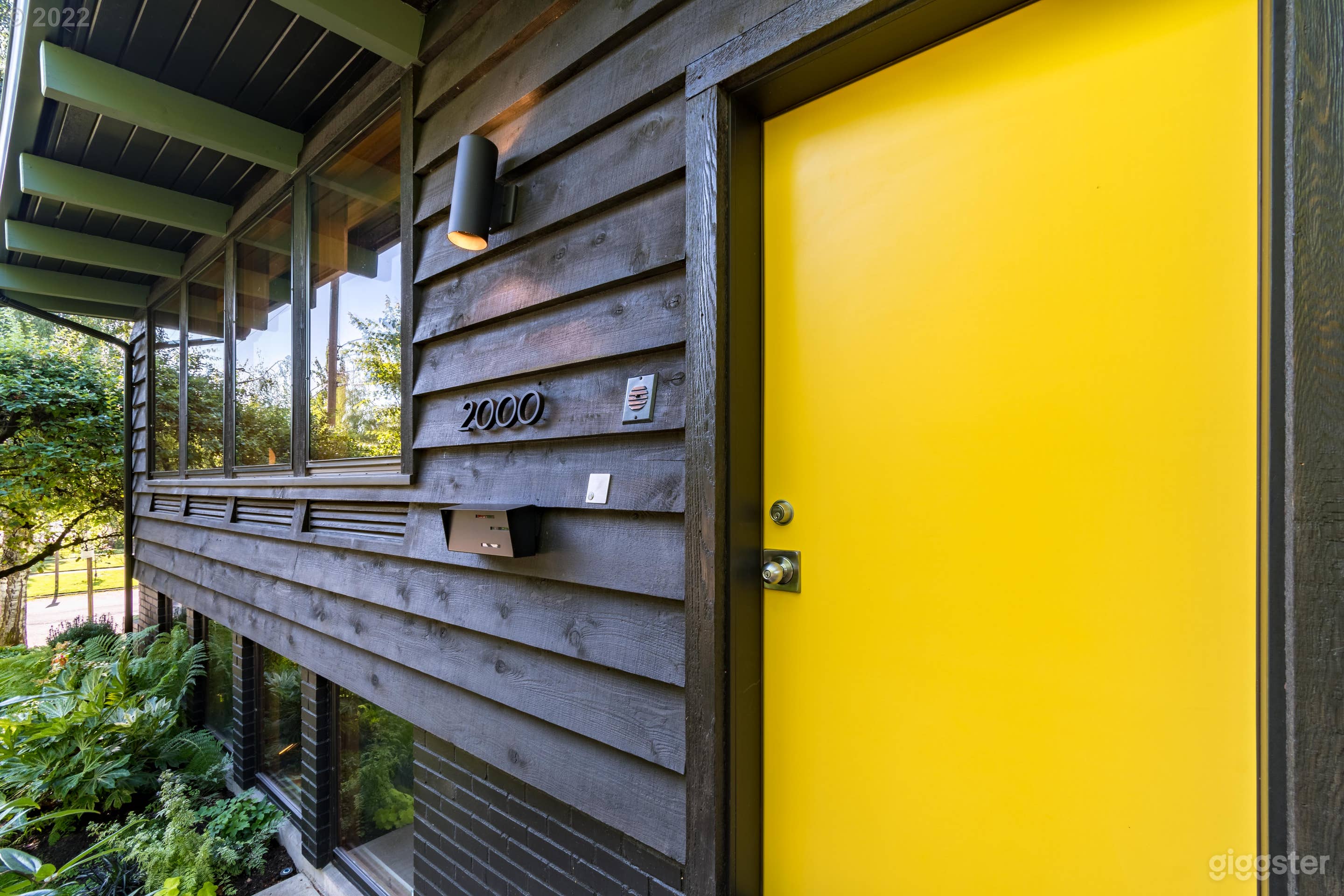 Stunning & spacious house in the heart of Eugene Photo 2