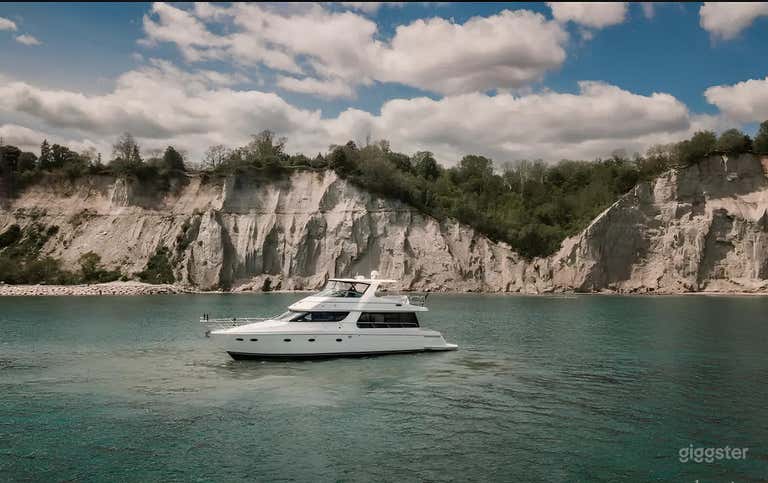  Spacious Northern Yacht 