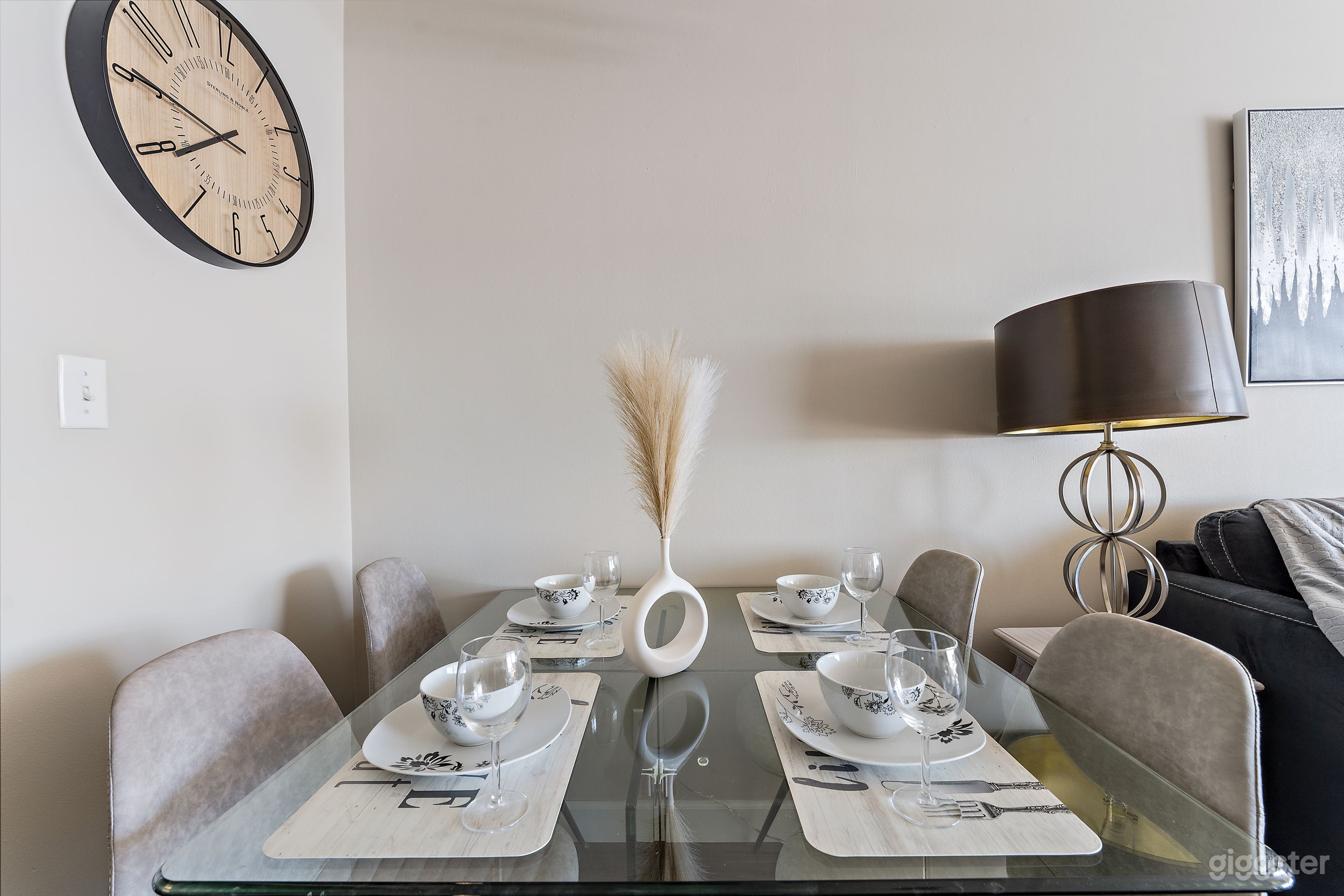 Luxurious modern flat  Photo 4