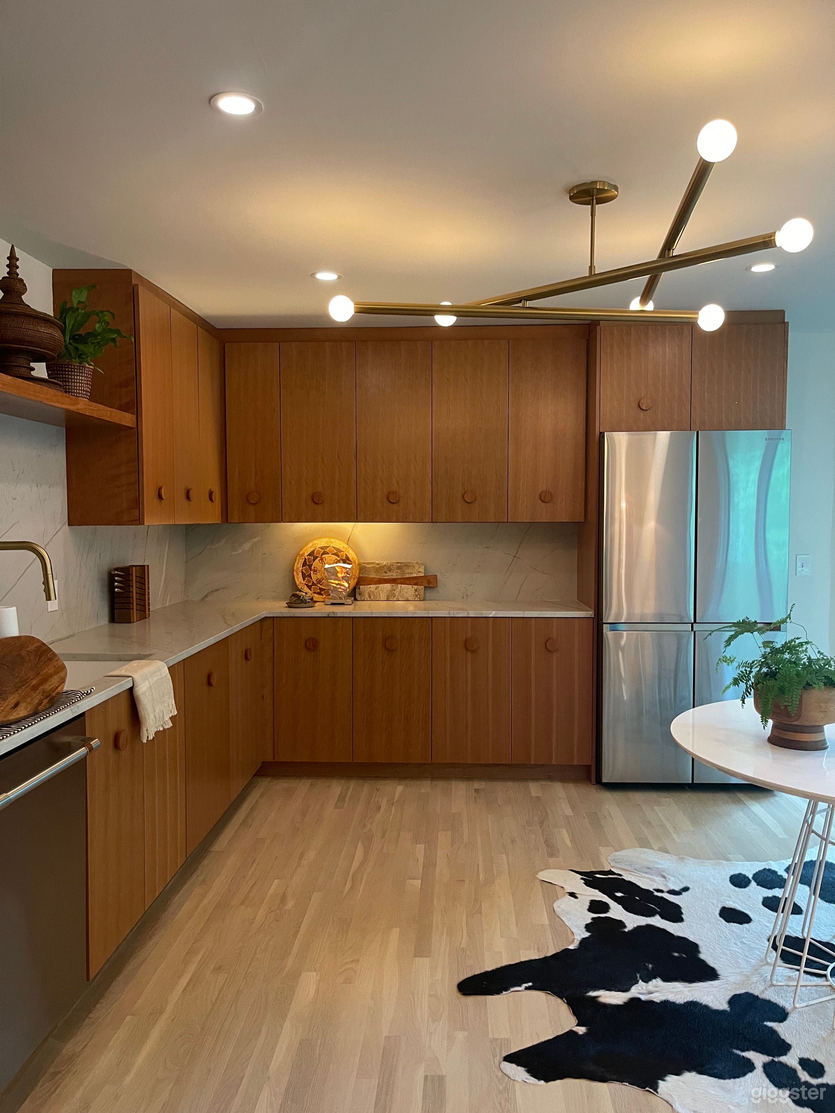 Nature preserve treehouse Photo 2