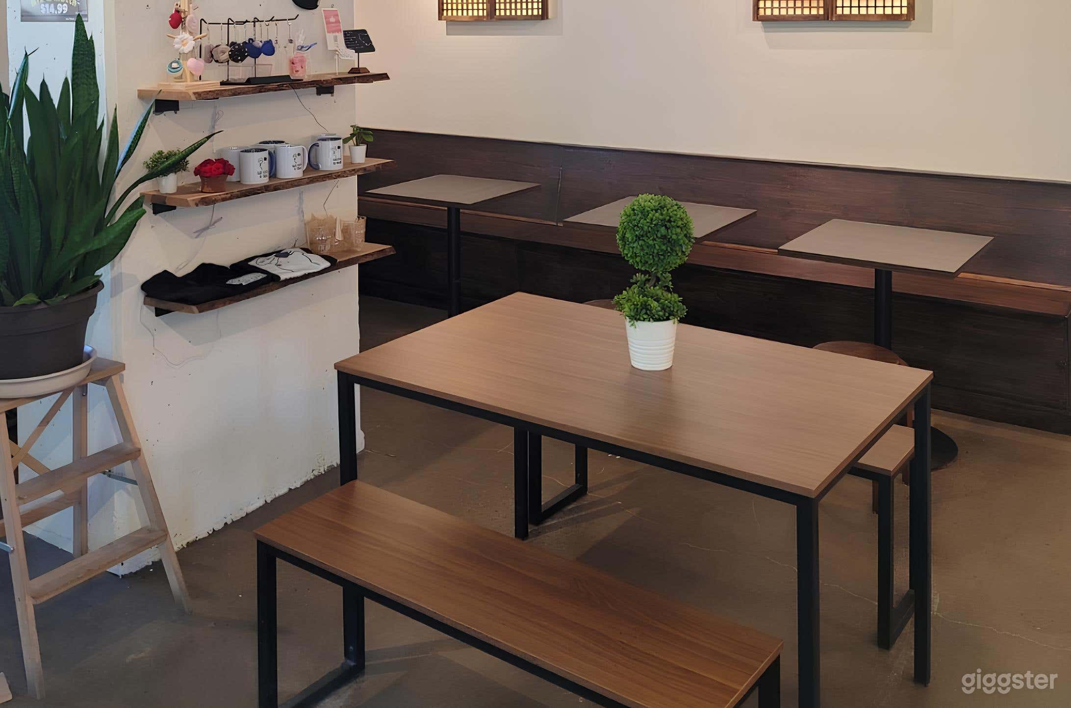 Cute and Quiet Café  Photo 4