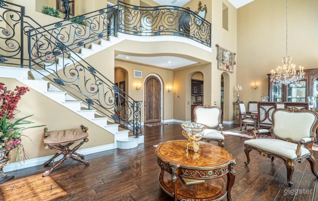 Precious Spanish Style House Photo 4