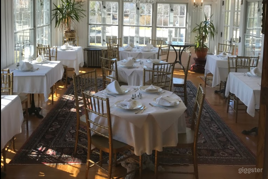 Cozy and Warm Private Dining Space in Providence Photo 2