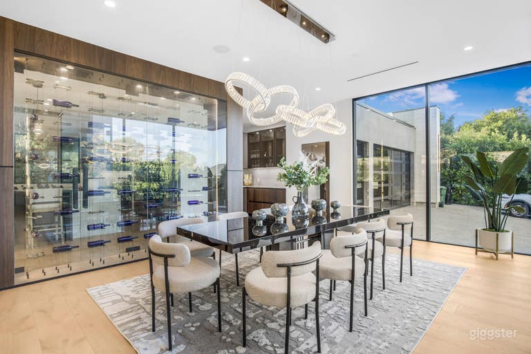  ARCHITECTURAL GLASS ESTATE WITH CINEMA WING 