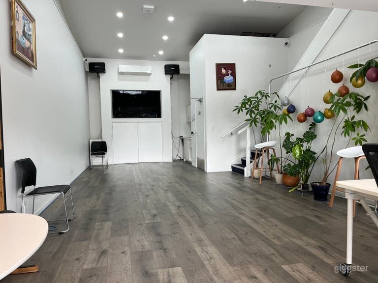  Light-Filled Modern Panmure Space – Perfect for Film & E 