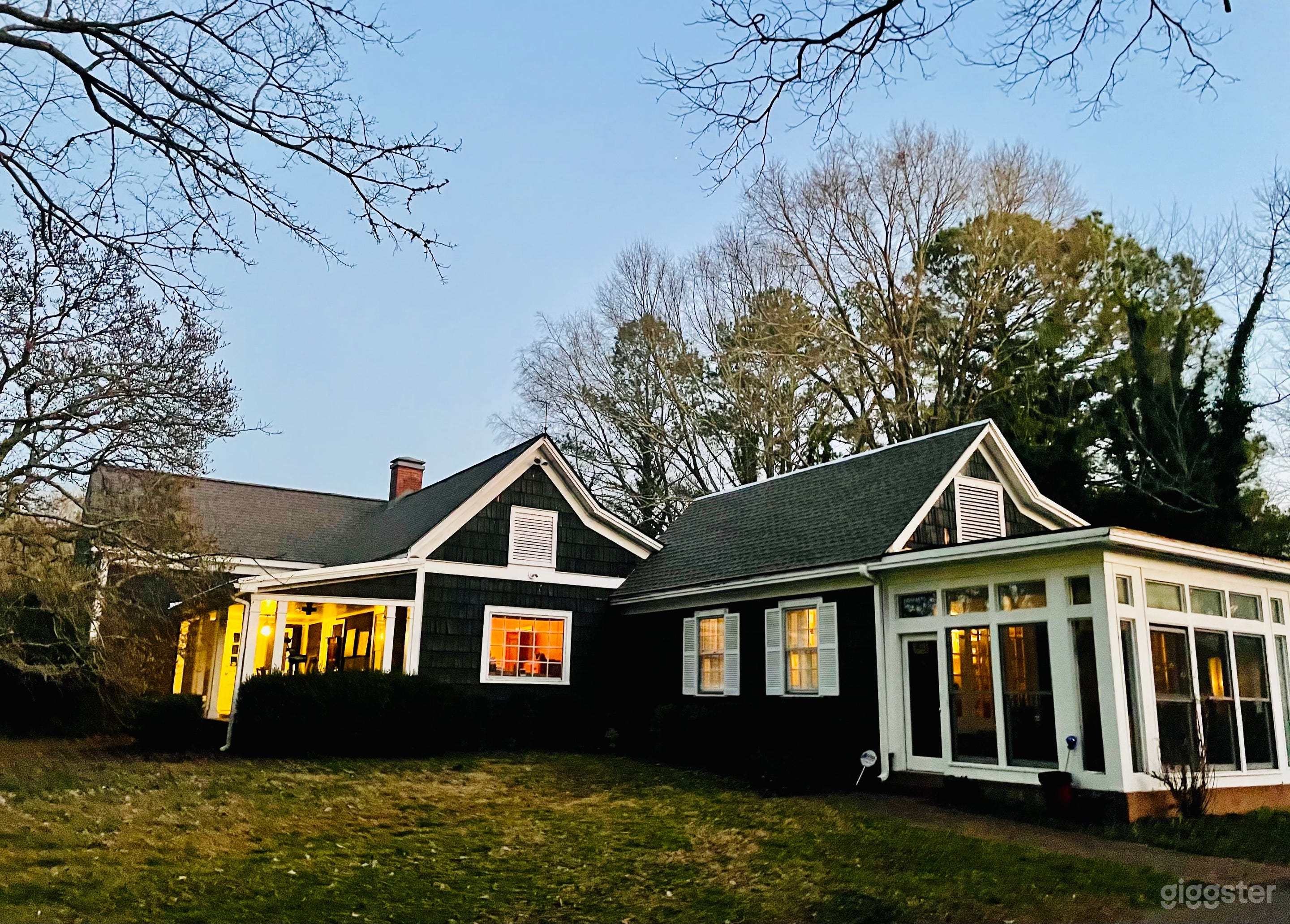 Birdsong Hill-Classic Cape Cod Look w/ Pool &amp; Bar Photo 1