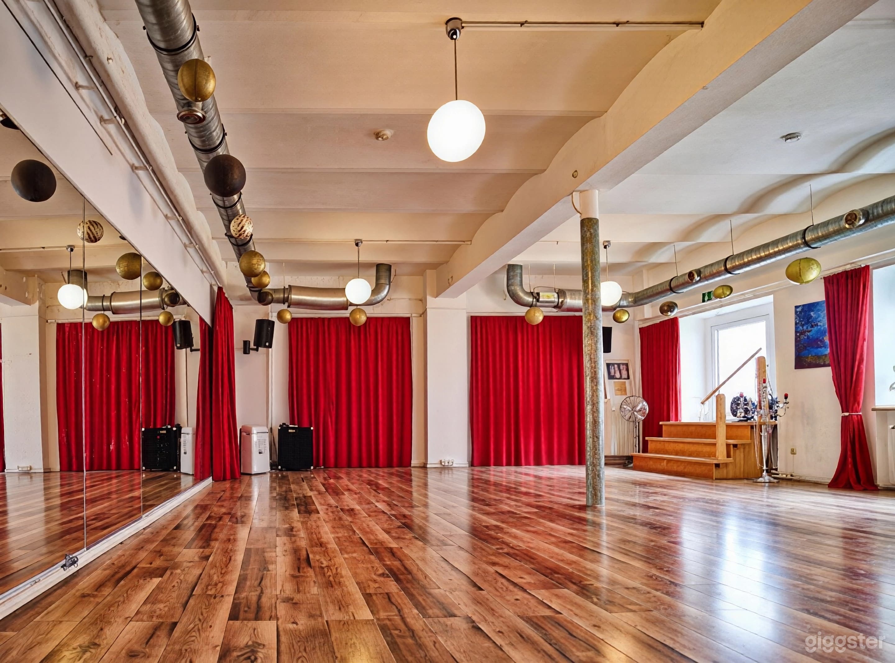 Versteckter Innenhof – Kultursalon & Veranstaltungsraum Foto 4