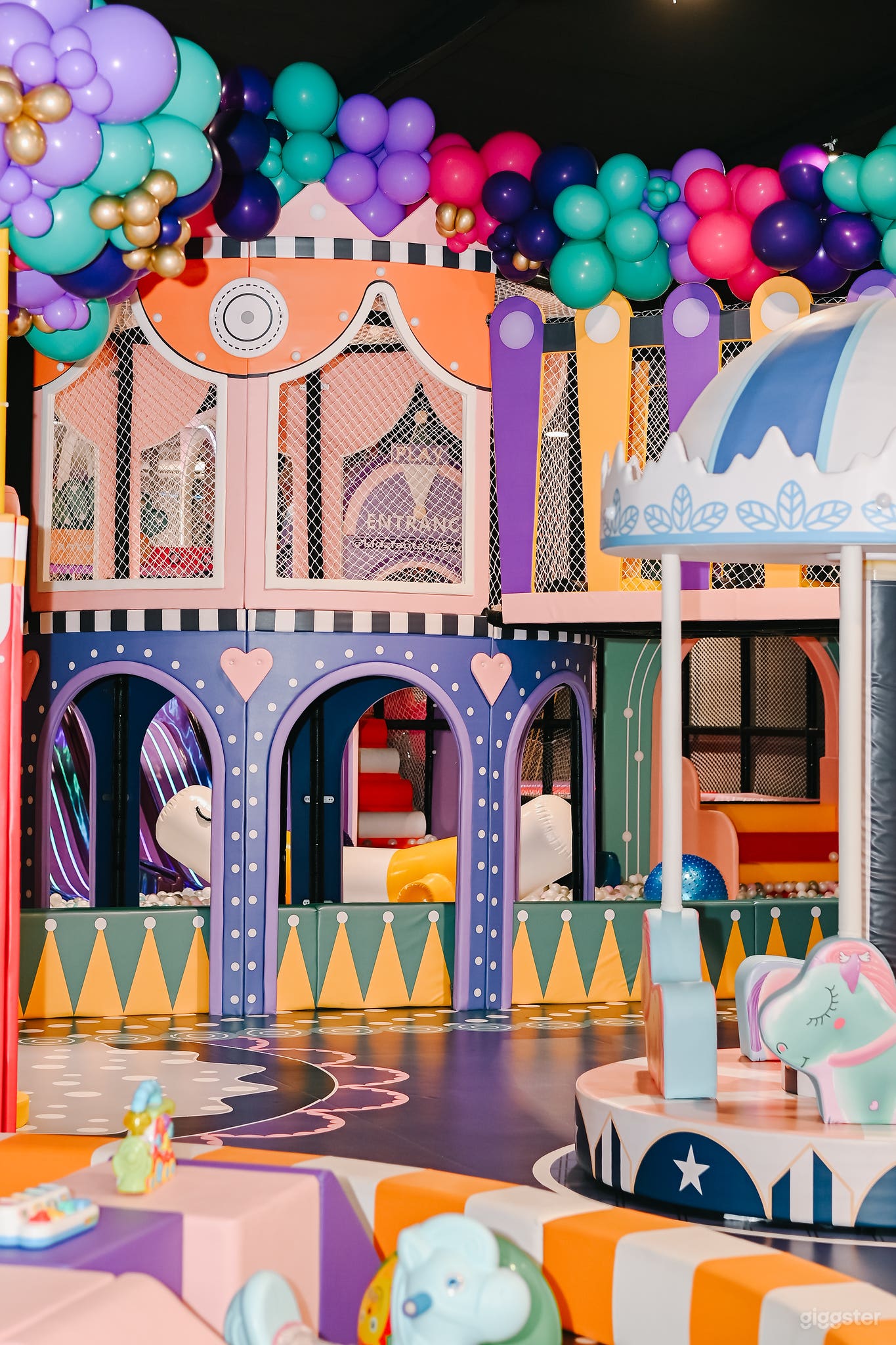 Kids indoor playground rental Photo 4