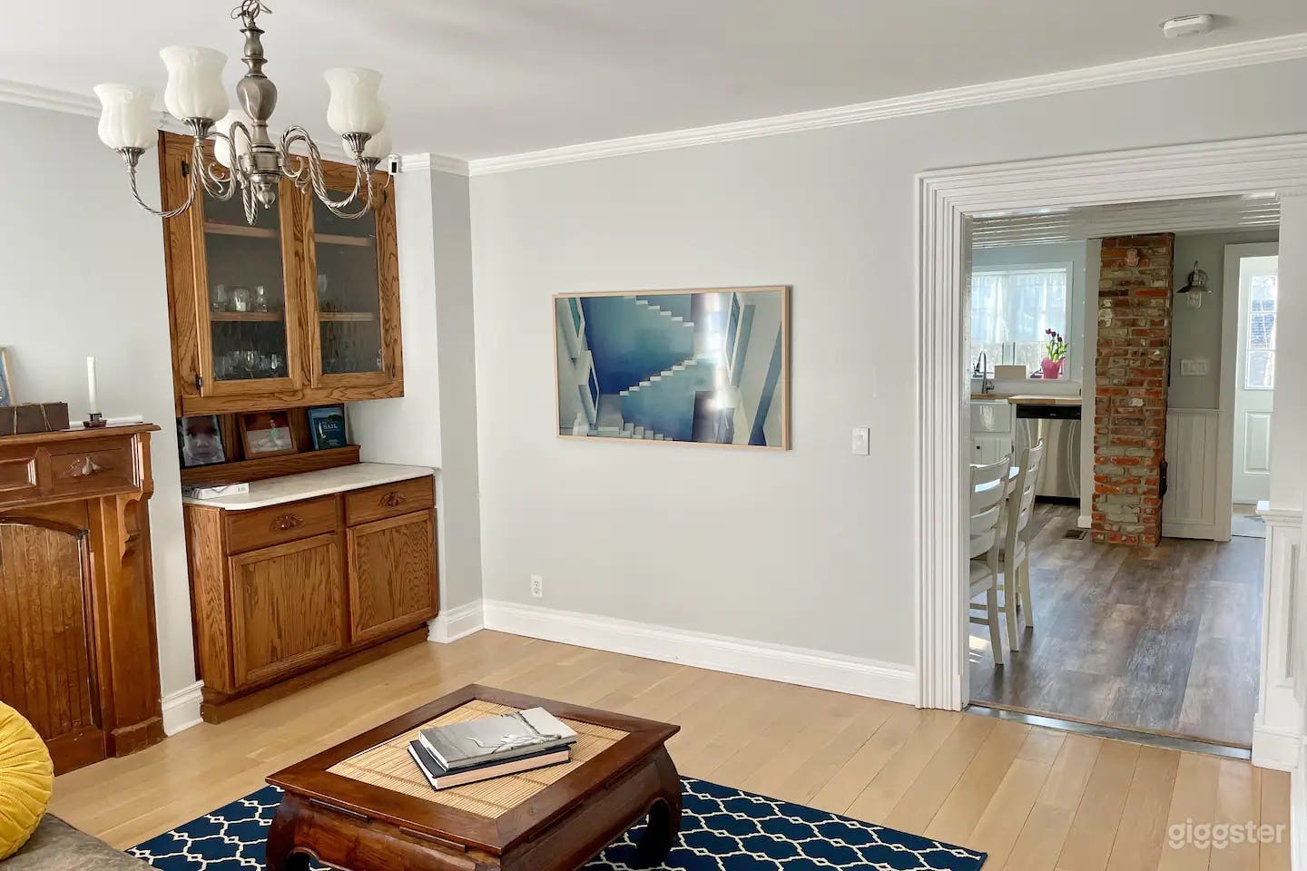 Charming victorian beach house in the heart of MB Photo 3