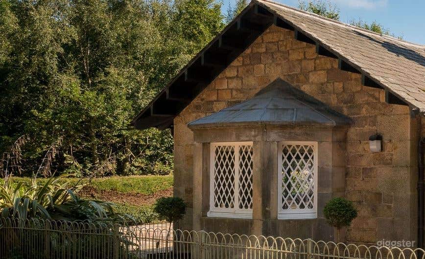 Charming Lodge and Self-catered Cottage  Photo 2