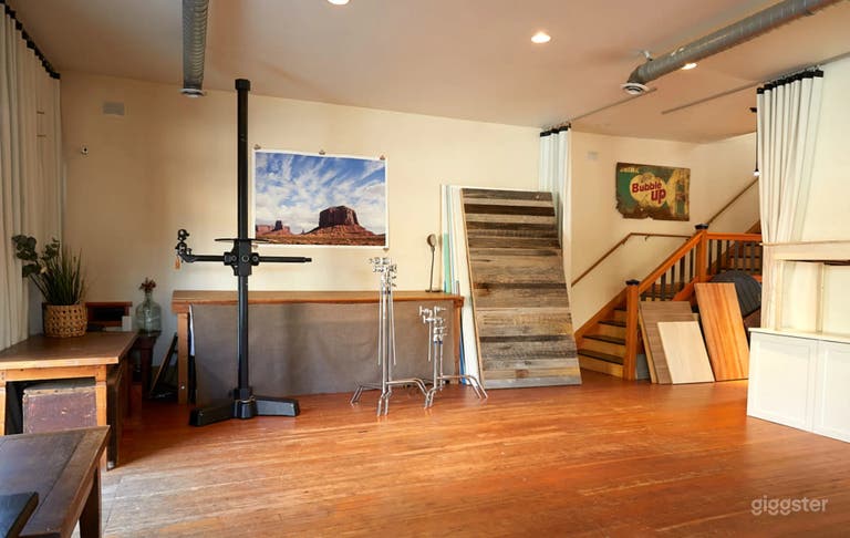  West Seattle Daylight Photo Studio With Full Kitchen 