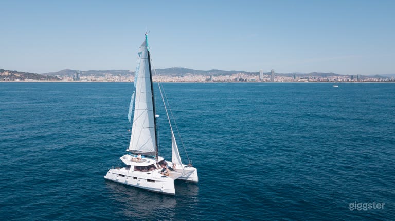  Catamaran Big Fish – Exclusieve Verhuur voor Groepen 