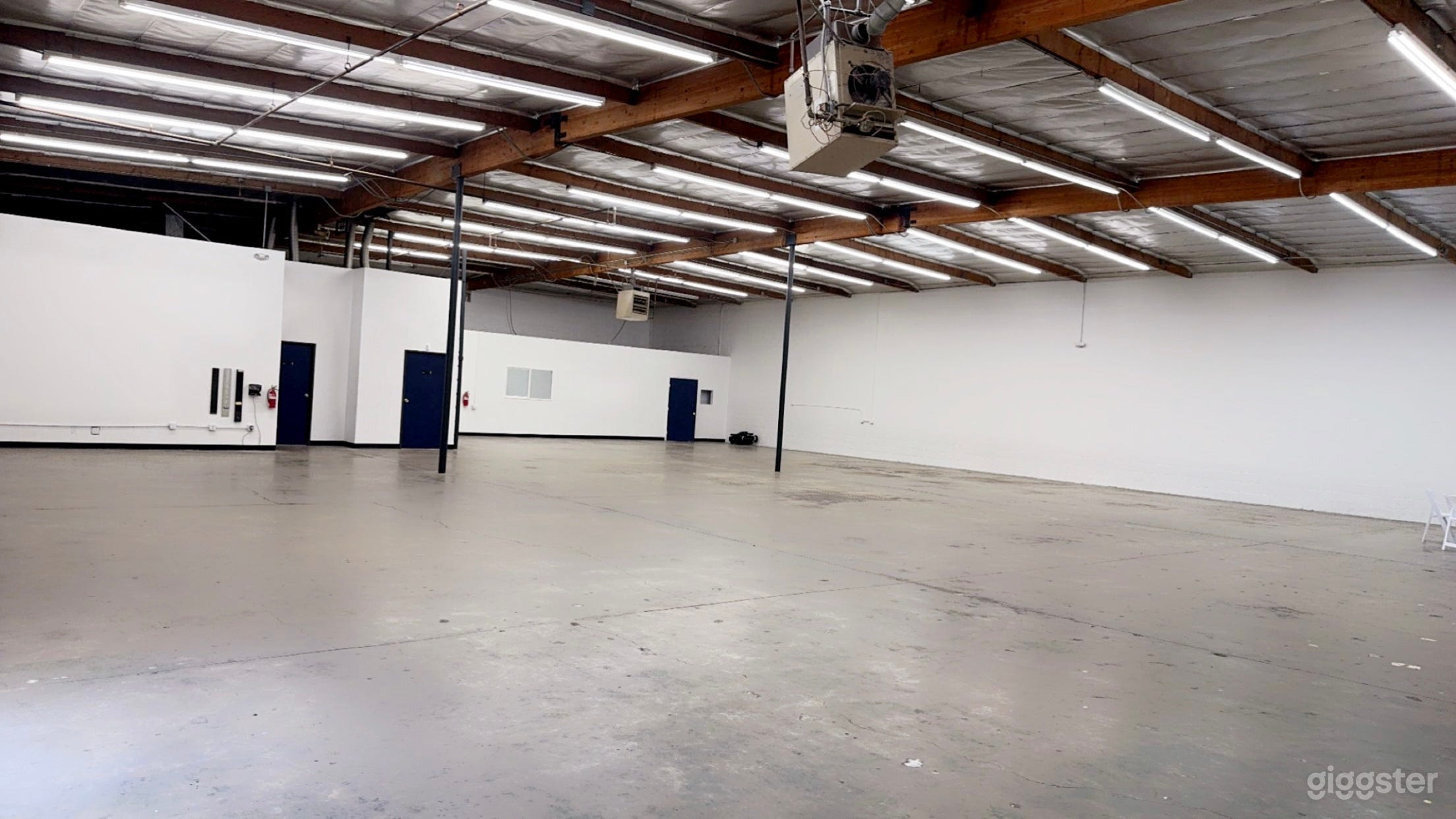 Large creative space in Downtown los angeles Photo 3