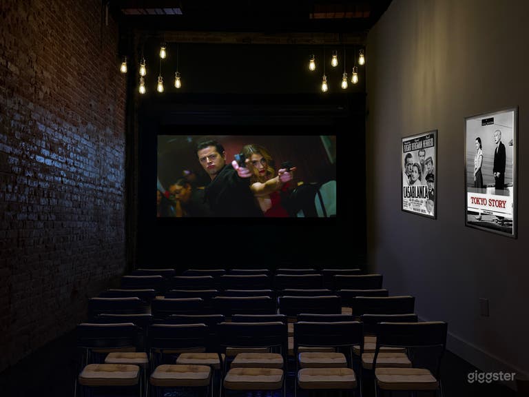  Seating for up to 50 guests. Upgraded comfy velvet chairs. 