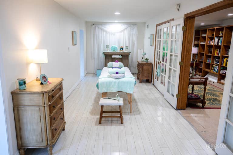  Mulholland Corridor Home 