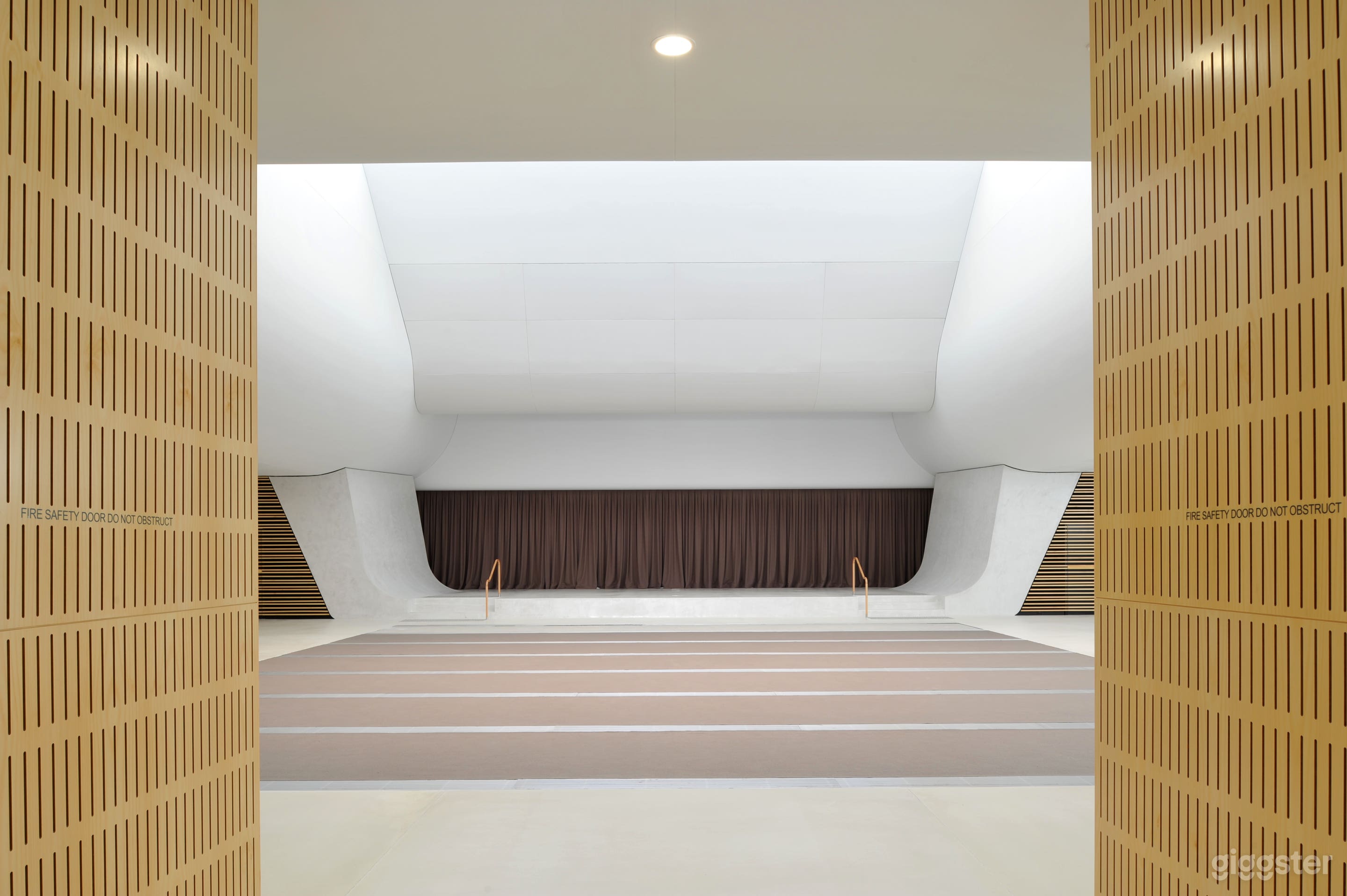 Main Auditorium Photo 3