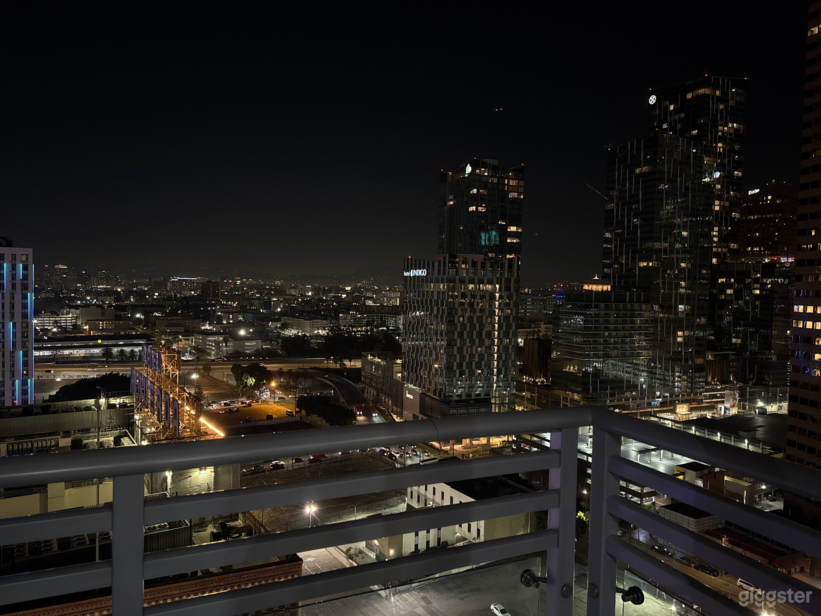 Downtown Penthouse Patio + Rooftop Photo 1