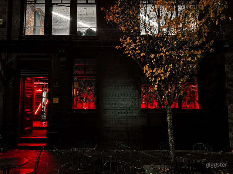  Sultry cocktail bar in the hear of Manchester 