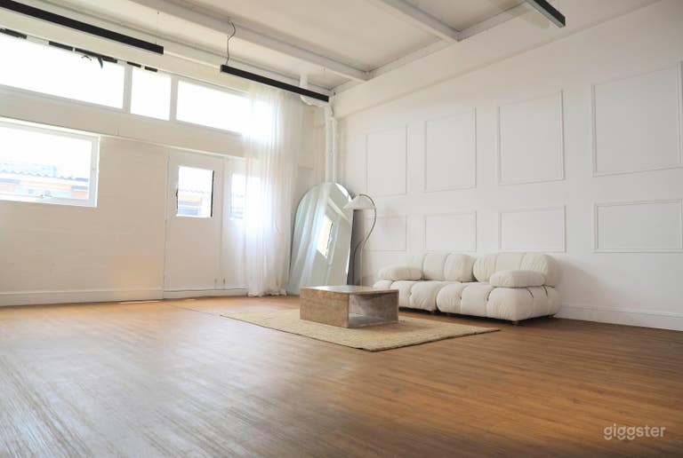  Parisian Style Studio Space - Battersea 