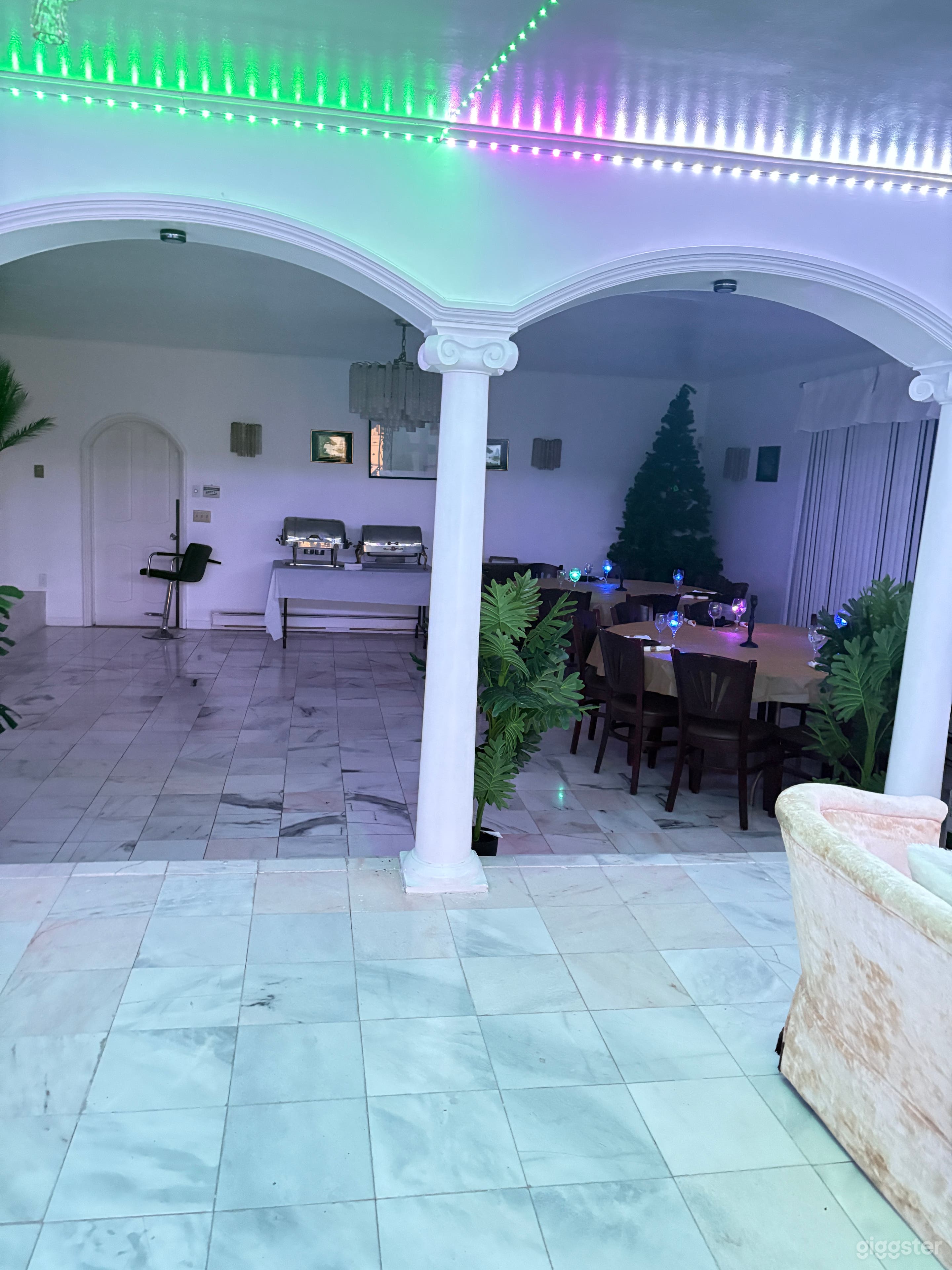 Stylish Private Space for Meetings & Creative Events Photo 1
