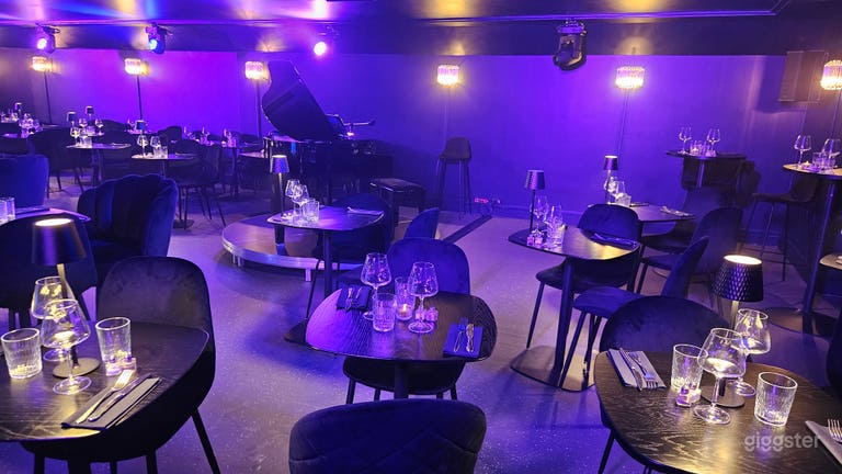  Cabaret contemporáneo en el corazón de París 