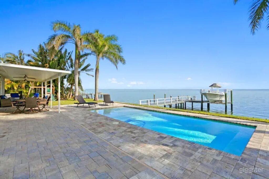 Paradise Found Photo 1