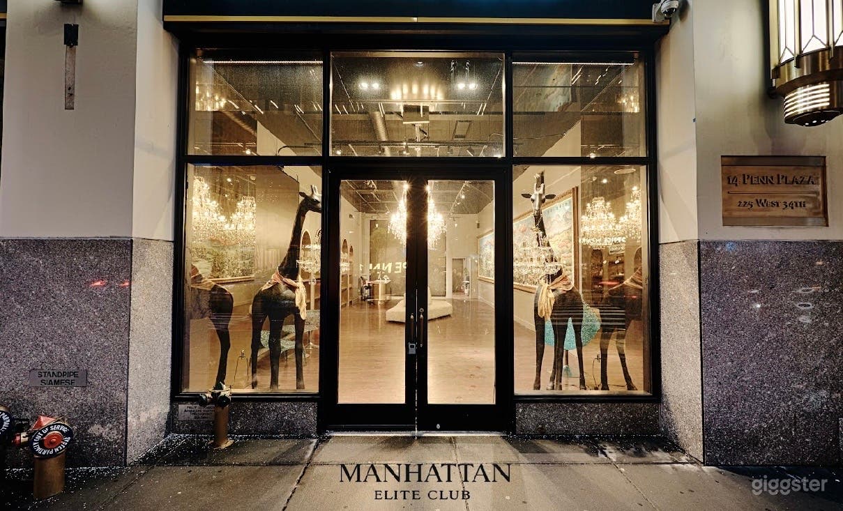 Gallery-Style Event Space with Chandeliers & High Ceilings Photo 1