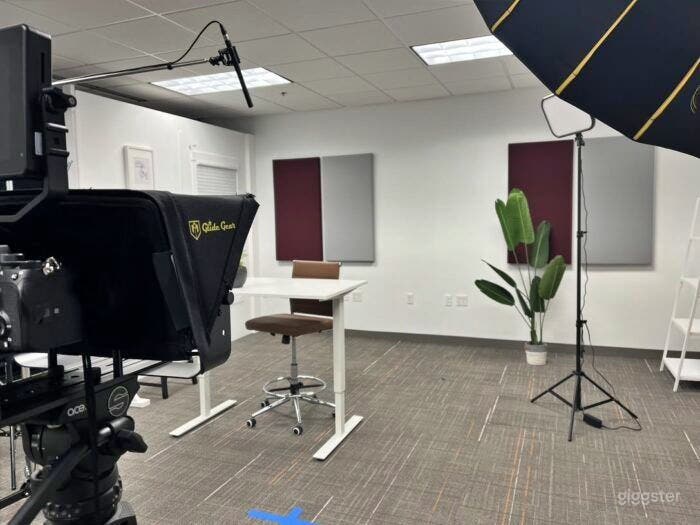 Hi-tech Video Production Studio Photo 4