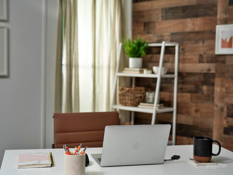 Hi-tech Video Production Studio Photo 3