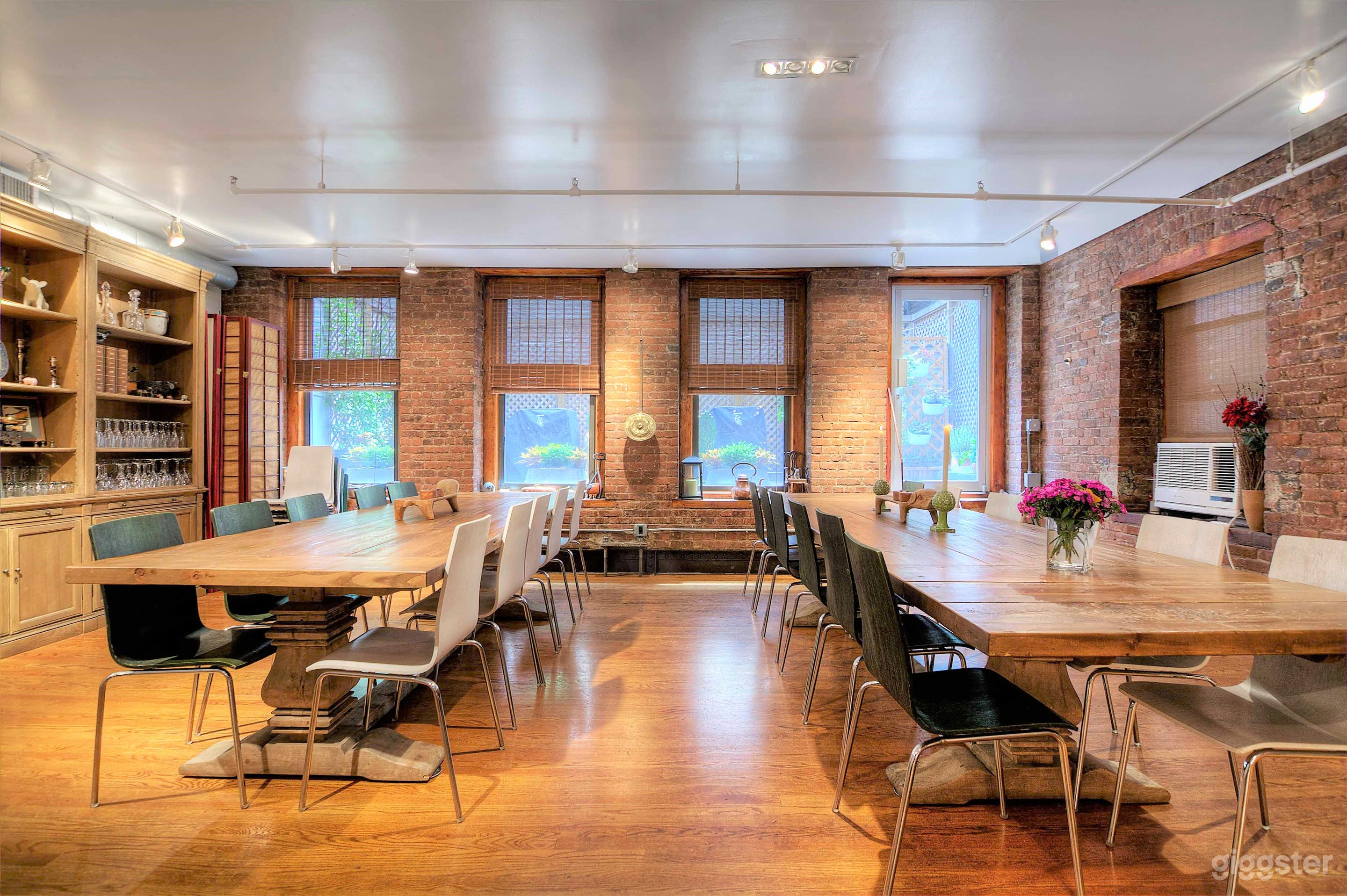 Charming Loft With Professional Kitchen  Photo 3